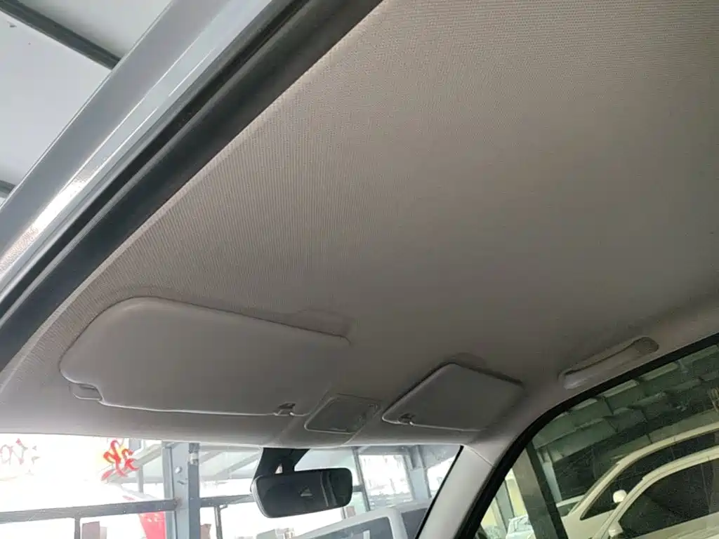 Wuling MINIEV — миниатюра 18