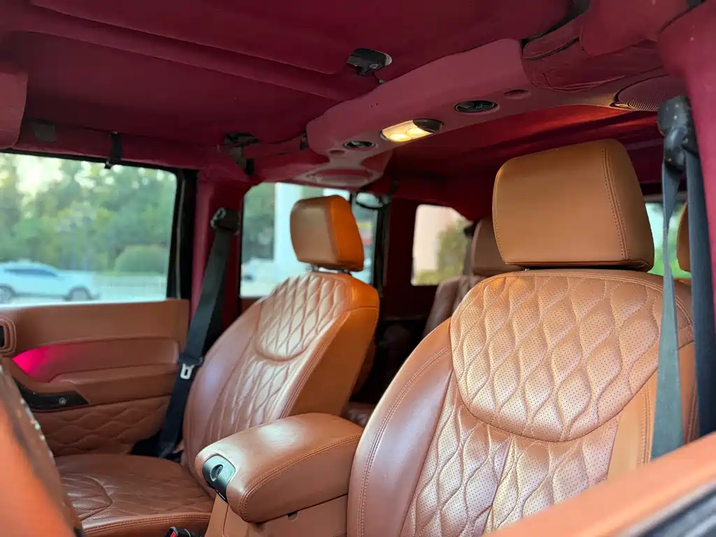 Jeep Wrangler — миниатюра 10