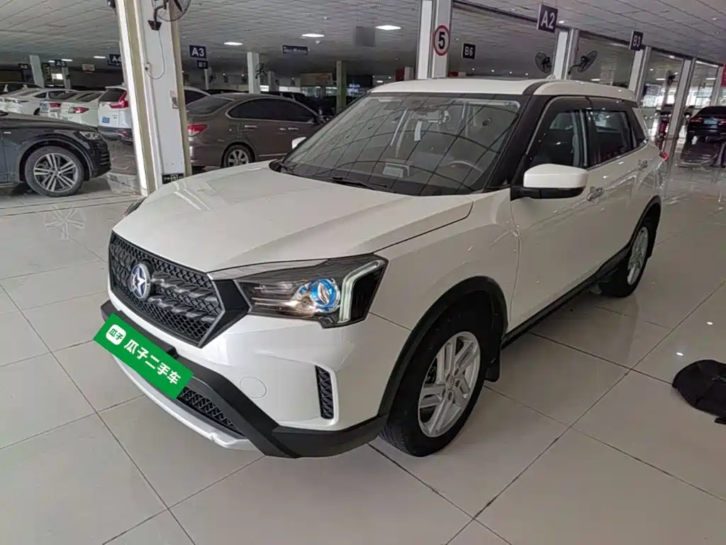 Venucia T60