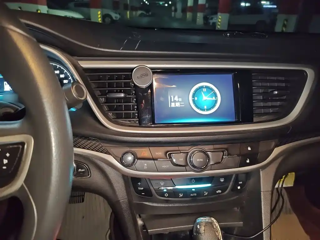 Buick Excelle — миниатюра 6