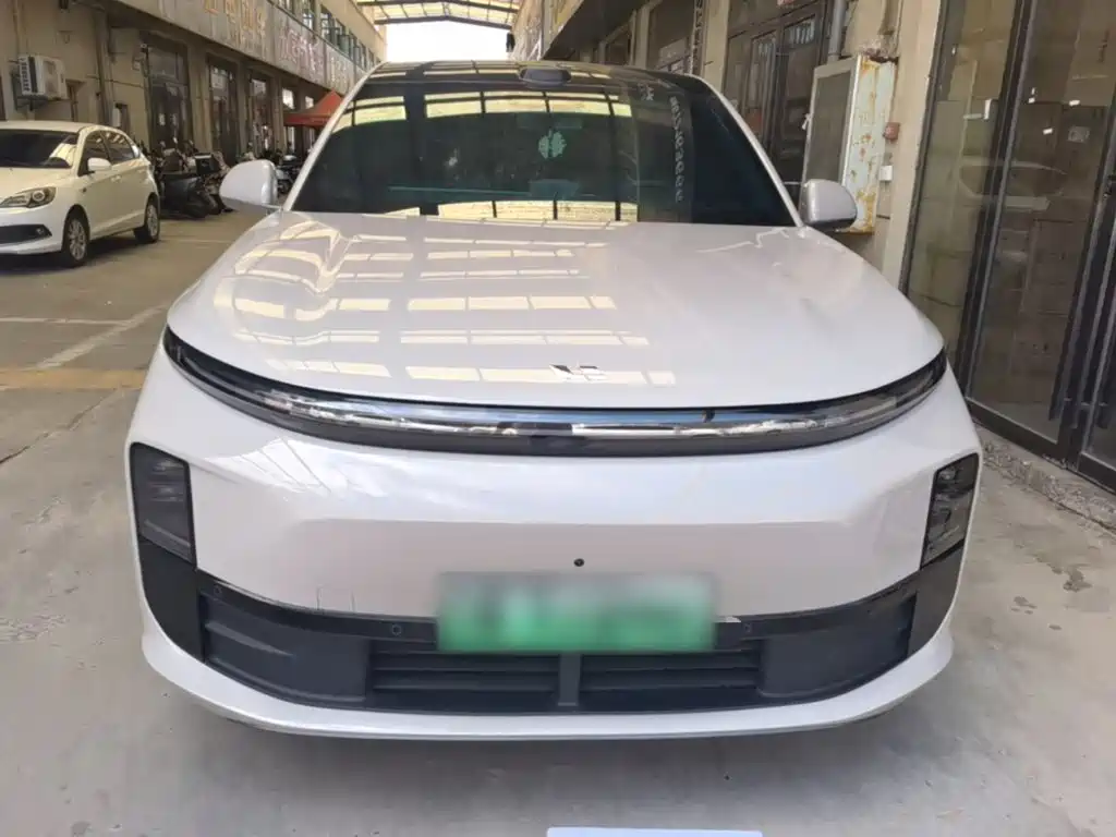 Li Auto L6 2025 Pro