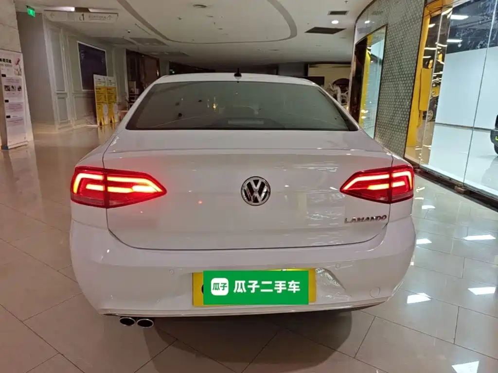 Volkswagen Lamando — миниатюра 6