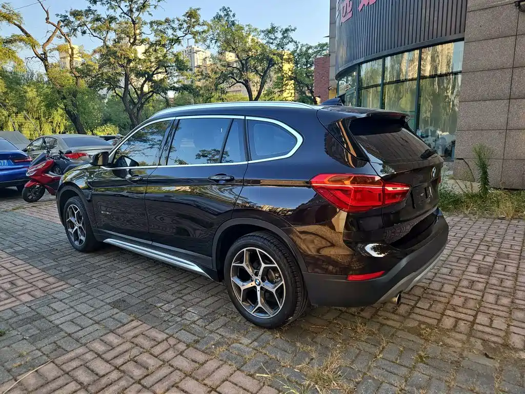 BMW X1 — миниатюра 11