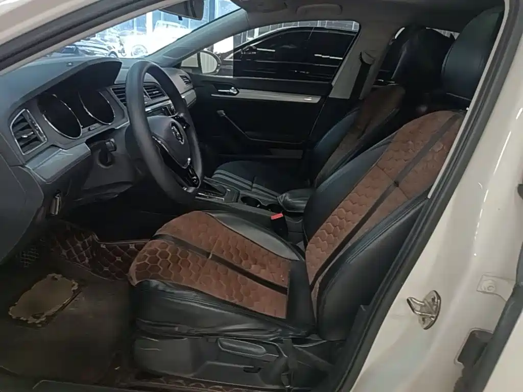 Volkswagen Lamando — миниатюра 15