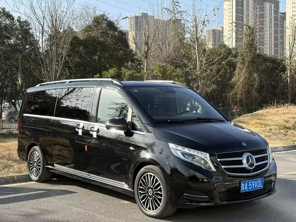 MERCEDES-BENZ V CLASS