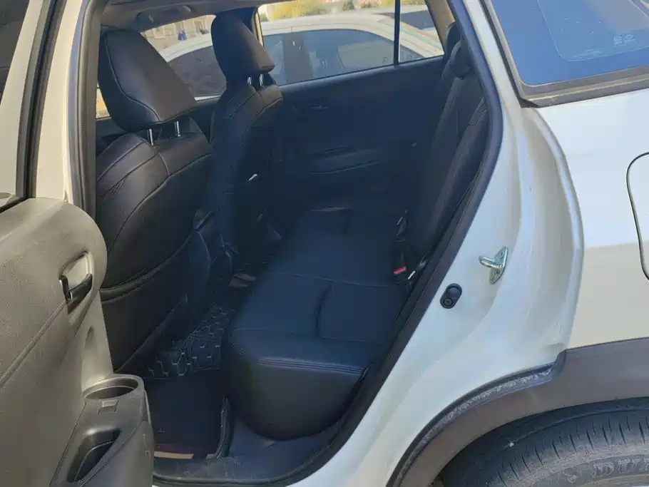 Toyota Frontlander — миниатюра 11