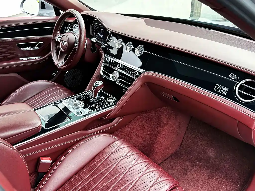 Bentley Flying Spur — миниатюра 16