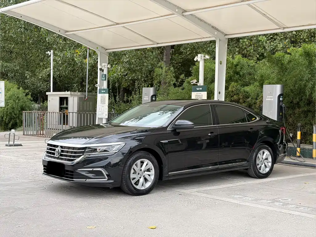 Volkswagen Passat PHEV
