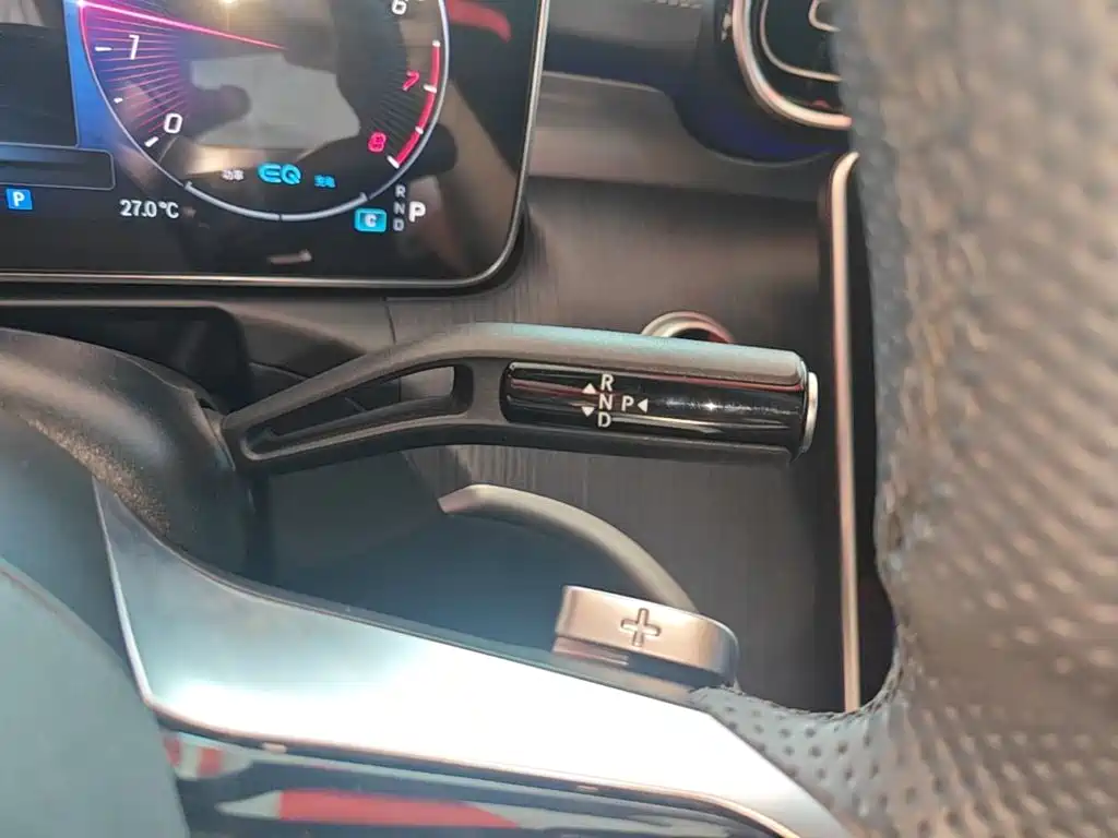 Mercedes-Benz C-Class — миниатюра 14