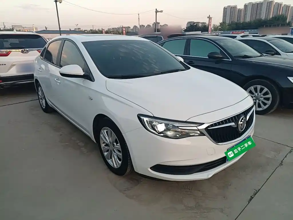 Buick Excelle — миниатюра 4