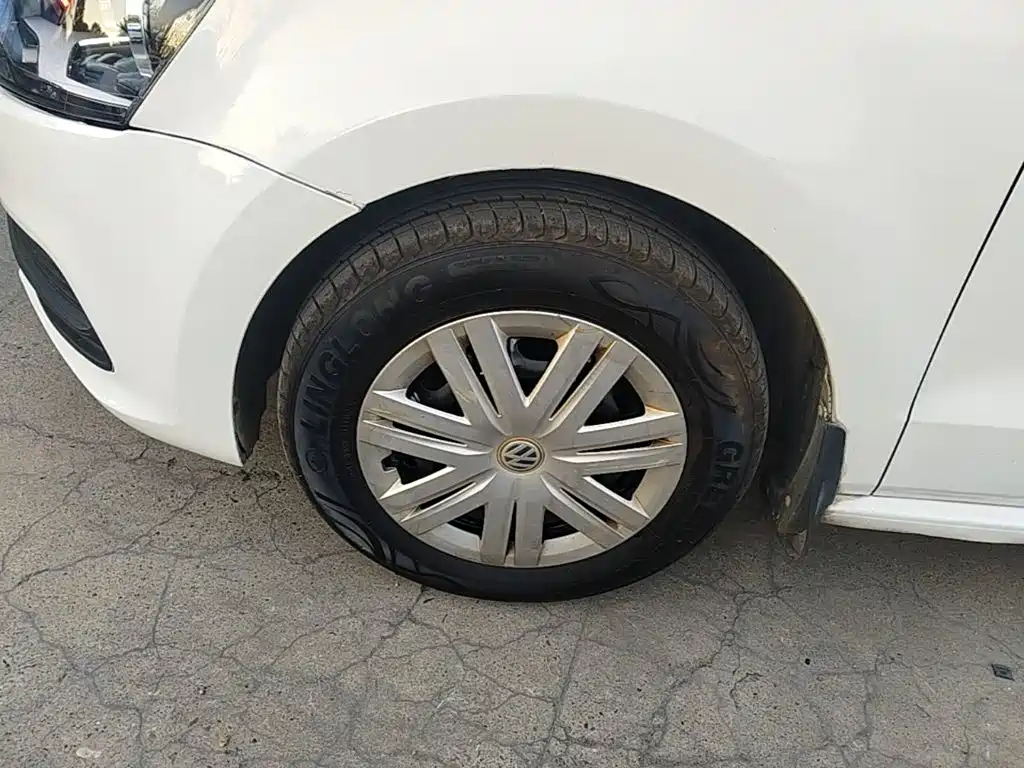 Volkswagen Polo — миниатюра 23