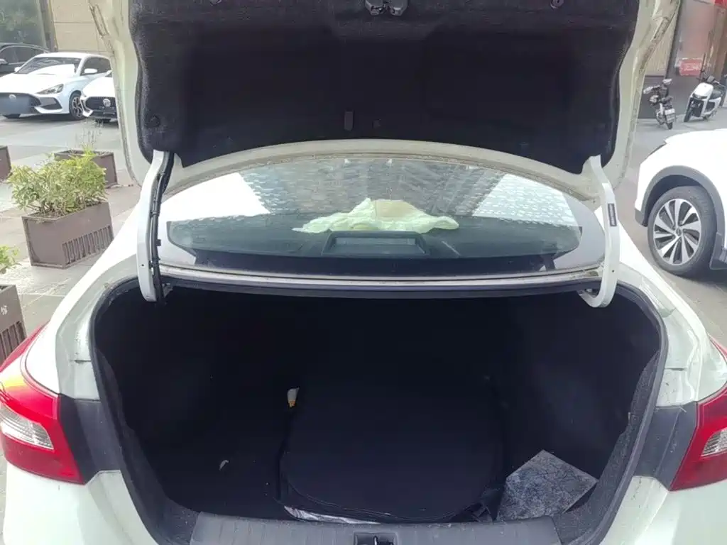 Nissan Sylphy — миниатюра 19