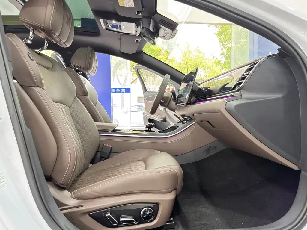 BYD Han — миниатюра 13