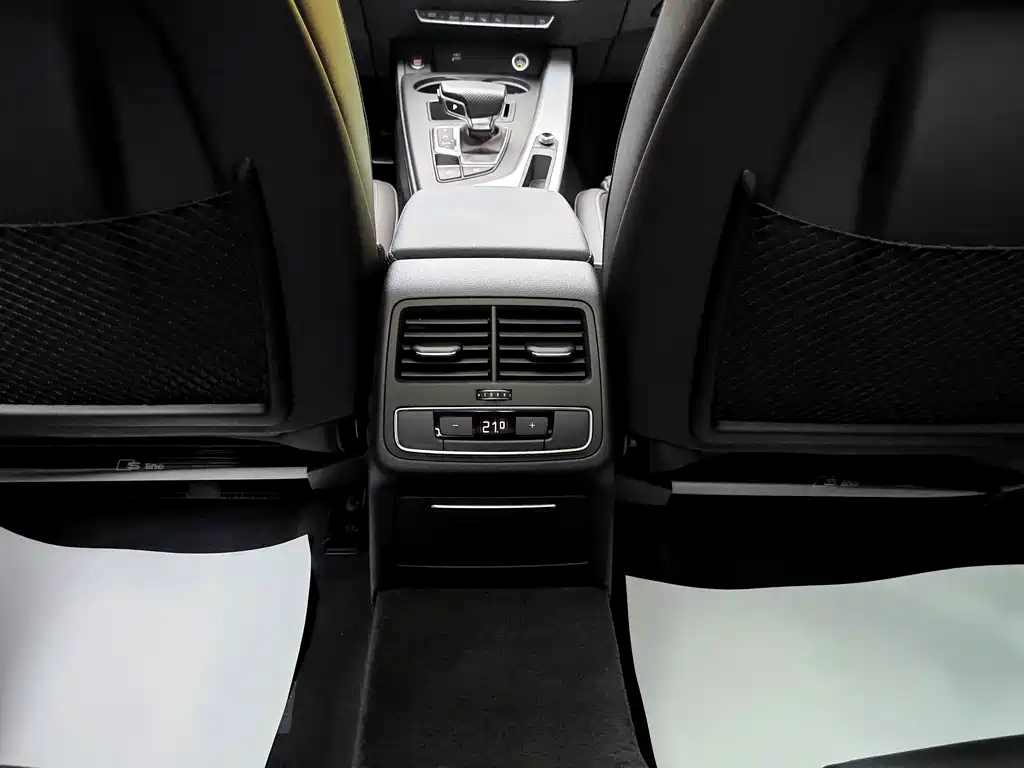 Audi A4L — миниатюра 13