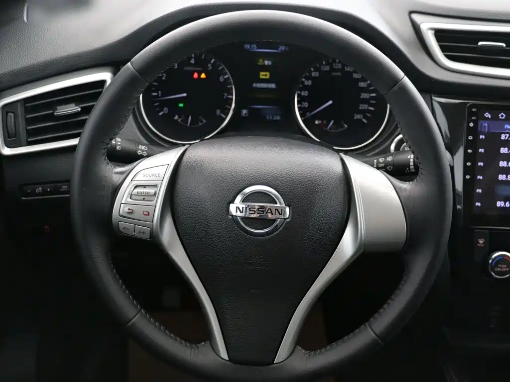 Nissan X-Trail — миниатюра 13
