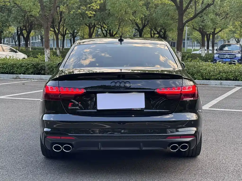 Audi S4 — миниатюра 5