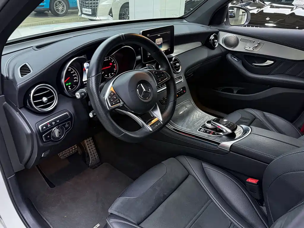 Mercedes-Benz GLC AMG — миниатюра 7