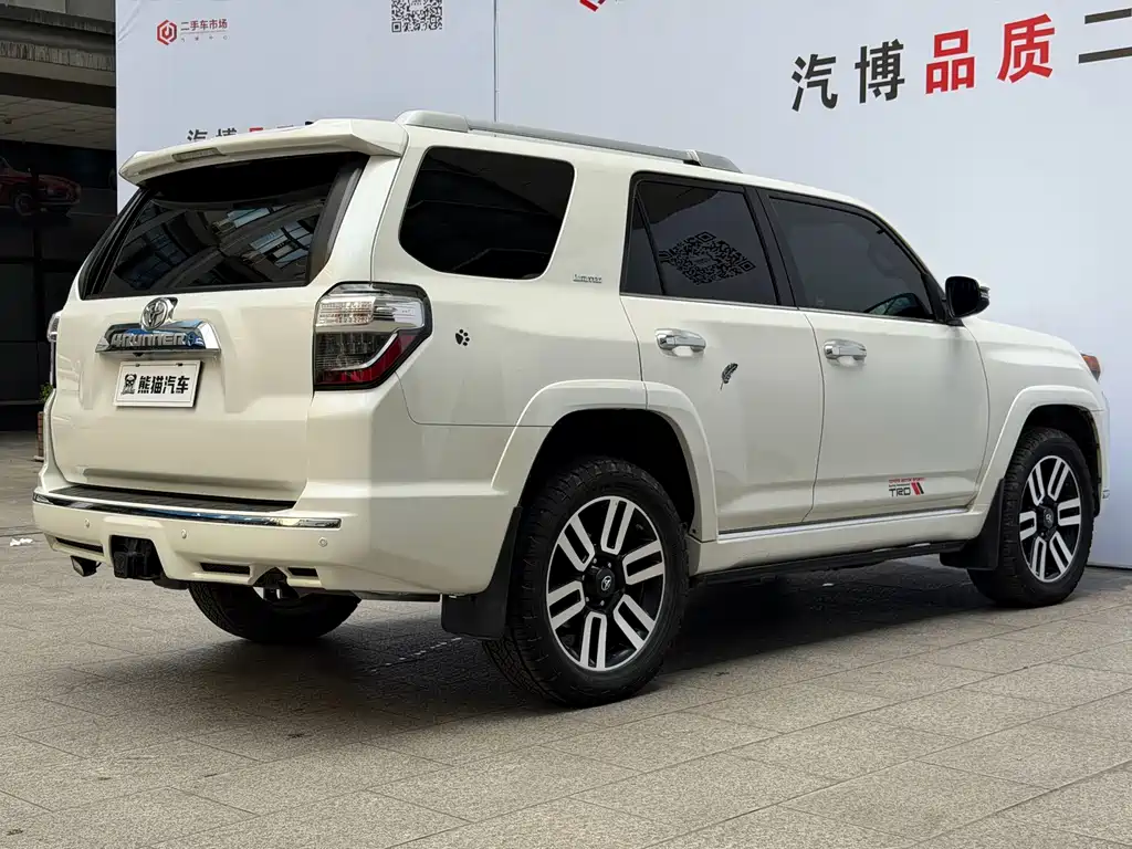 Toyota 4Runner — миниатюра 5