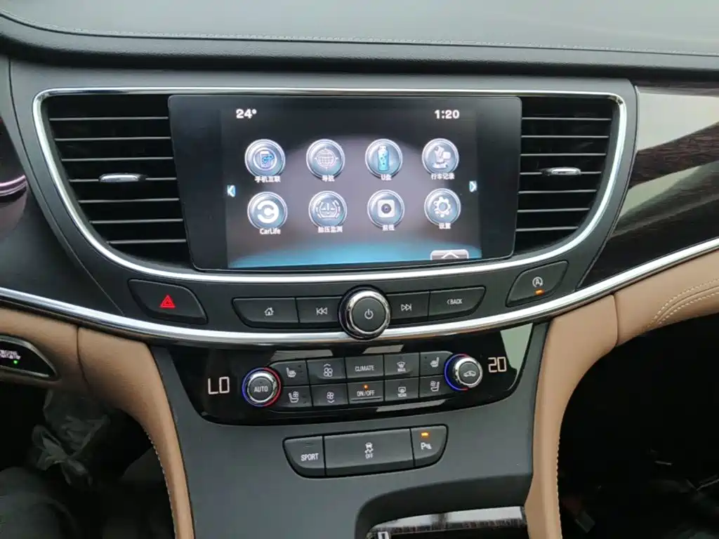 Buick LaCrosse — миниатюра 13
