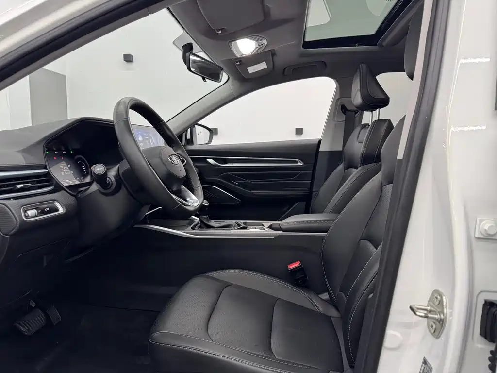 Geely Emgrand — миниатюра 4