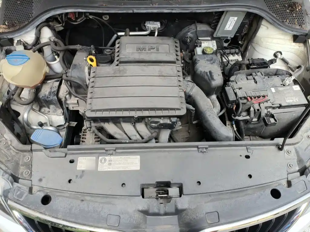 Skoda Rapid Spaceback — миниатюра 11