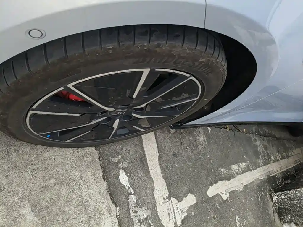BYD Han L — миниатюра 23