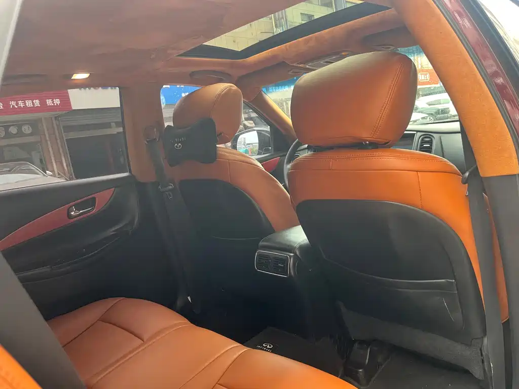 Infiniti QX50 — миниатюра 9