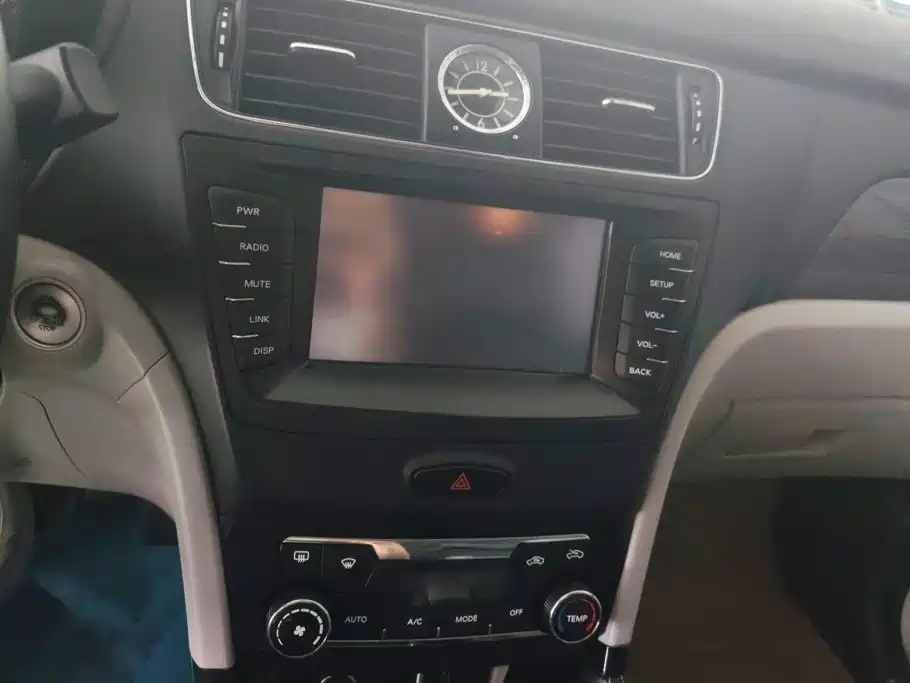 BAIC Senova X55 — миниатюра 13