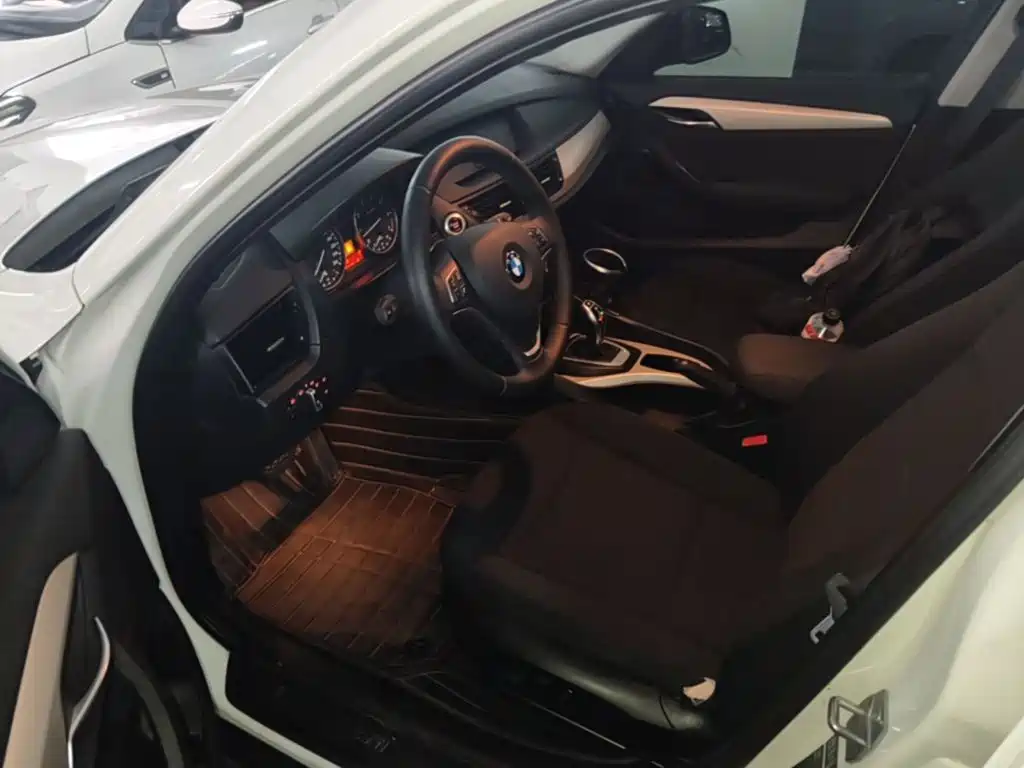 BMW X1 — миниатюра 16