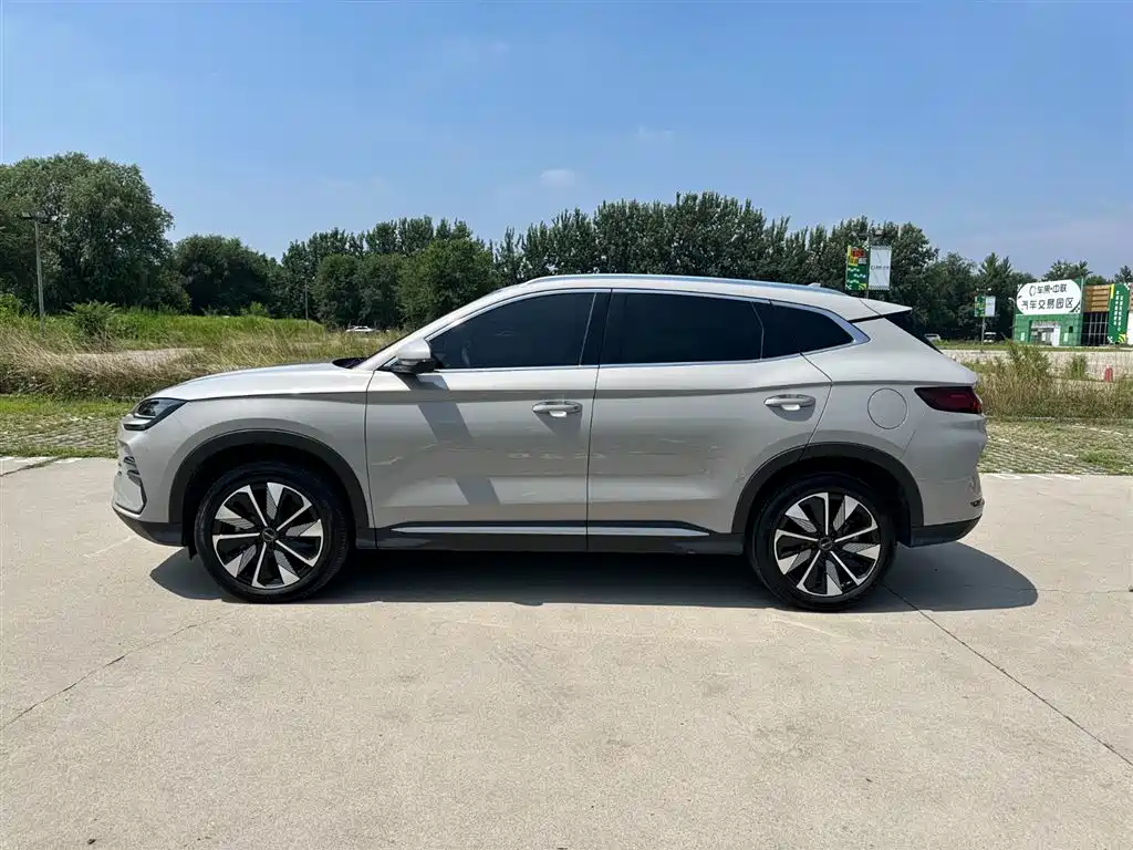 BYD Song Plus PLUS 2025 DM-i 112KM Luxury