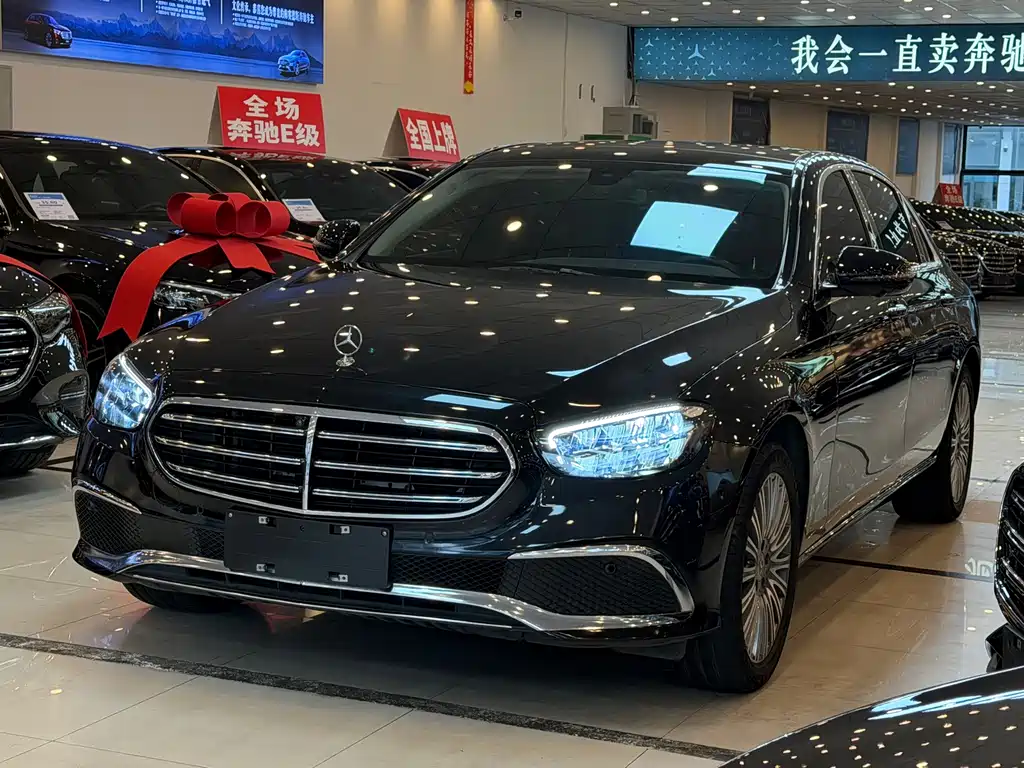 Mercedes-Benz E-Class — миниатюра 3