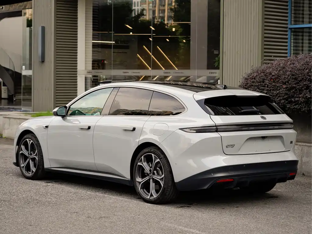 NIO ET5T — миниатюра 4