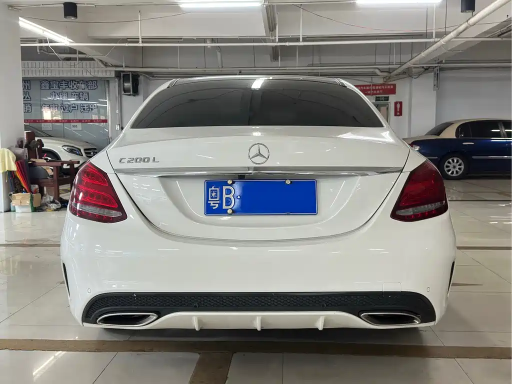 Mercedes-Benz C-Class — миниатюра 3