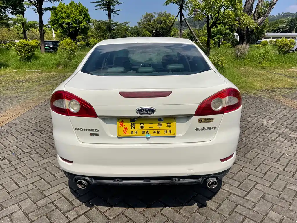 Ford Mondeo Zhisheng — миниатюра 6