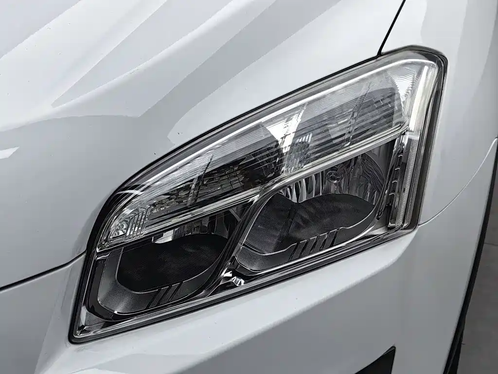 Chevrolet Trax — миниатюра 7