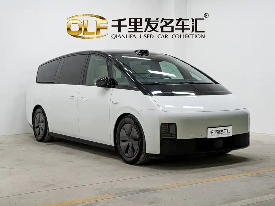Li Auto Li MEGA — миниатюра 3
