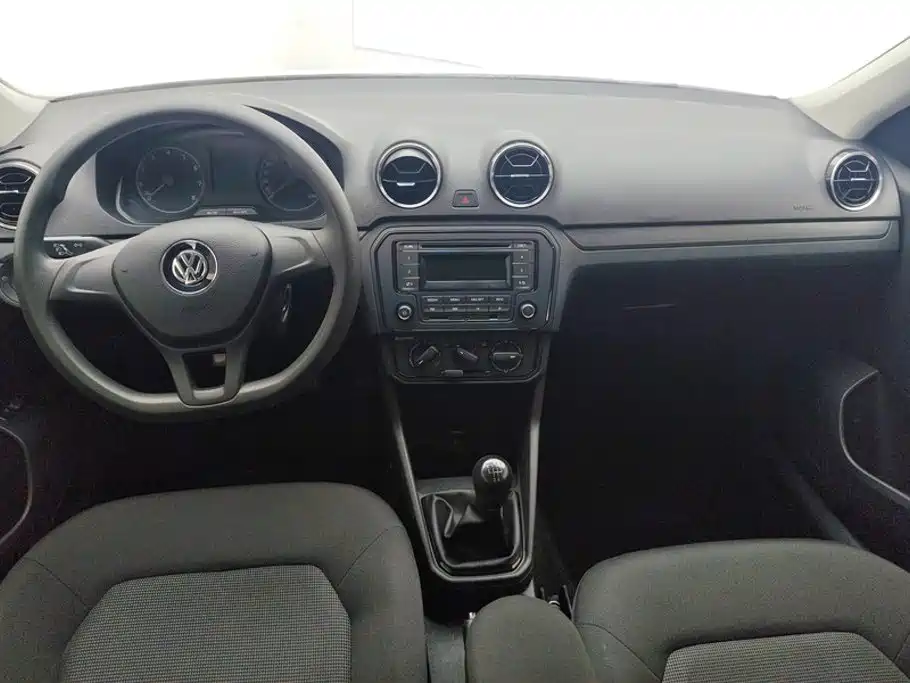 Volkswagen Jetta — миниатюра 12