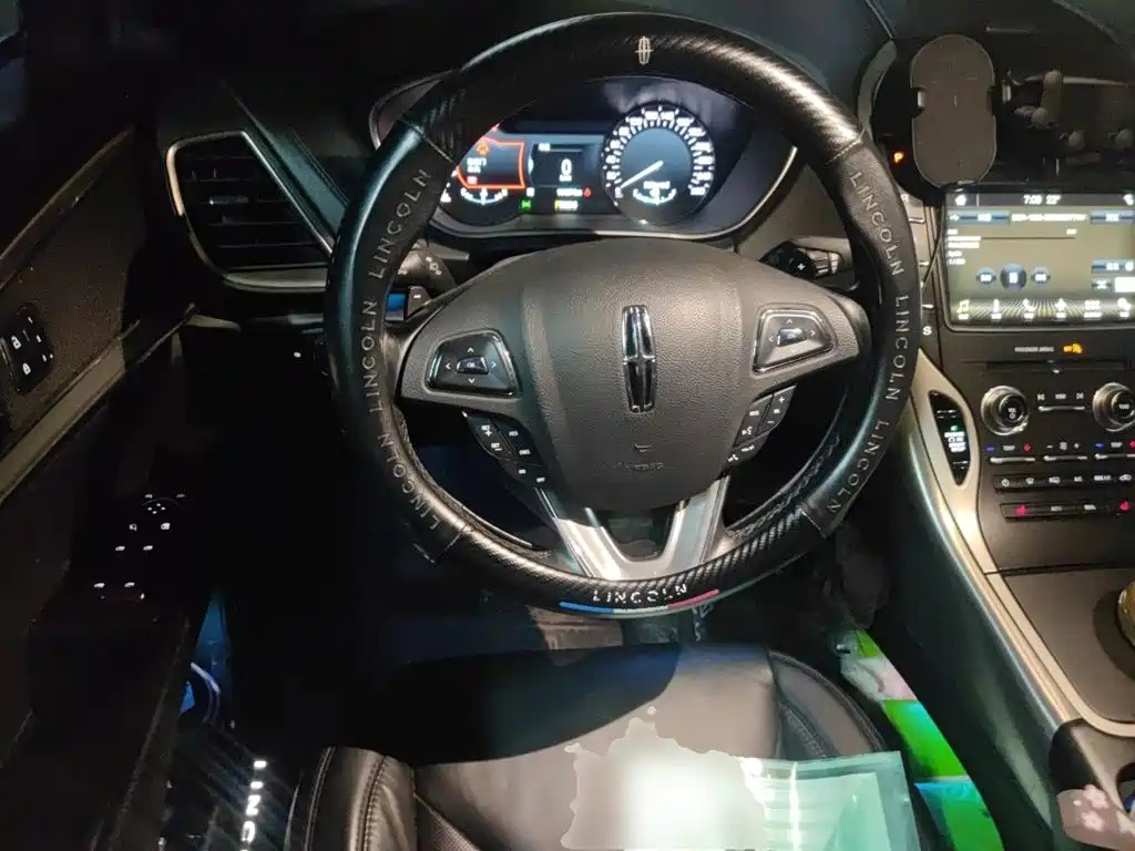 Lincoln MKX — миниатюра 6