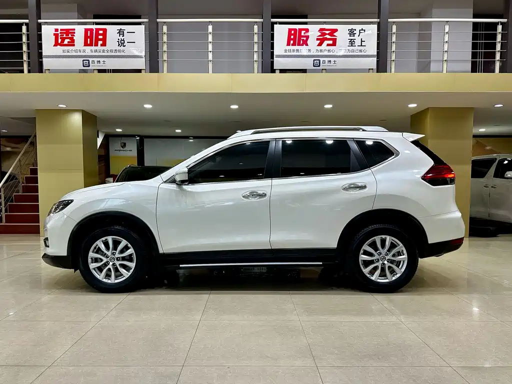 Nissan X-Trail — миниатюра 2