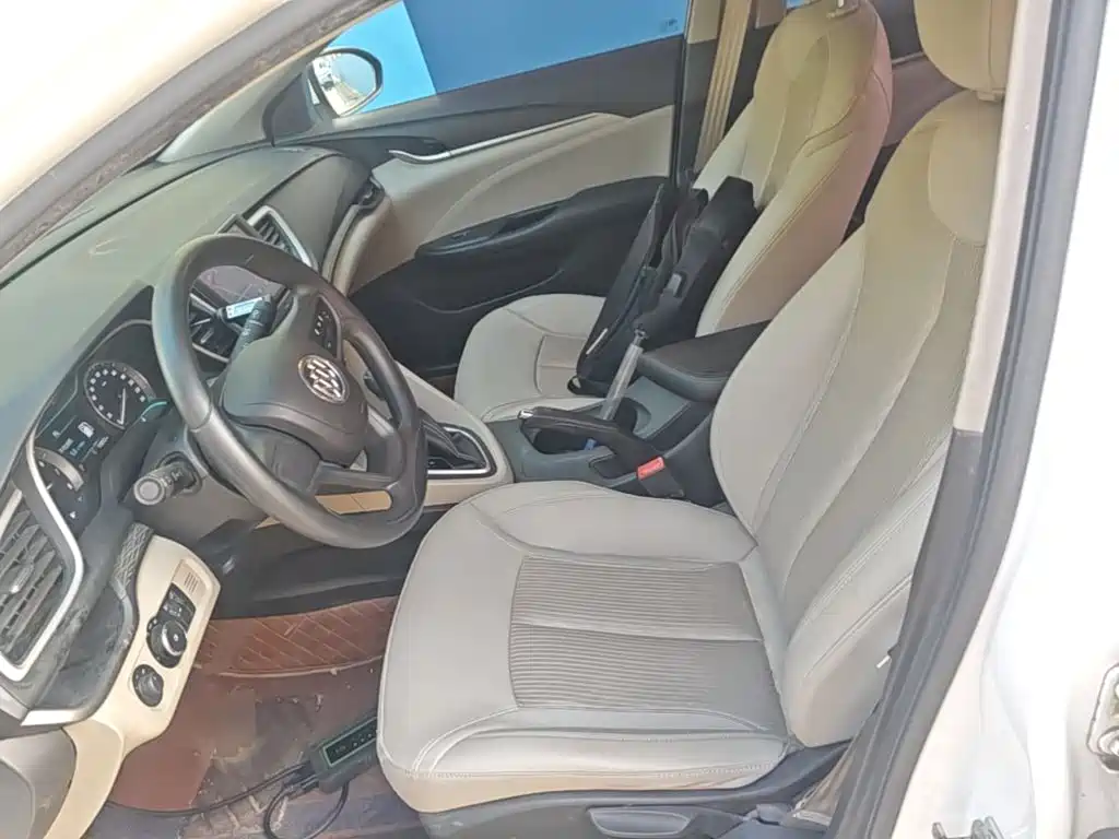 Buick Excelle — миниатюра 15