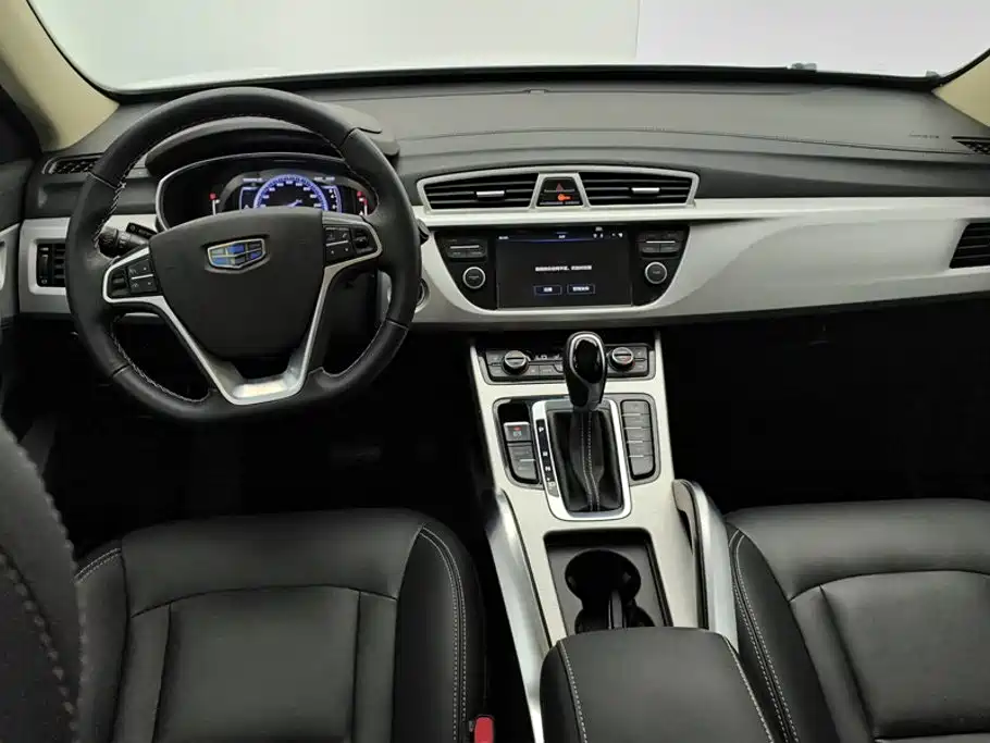 Geely Boyue — миниатюра 12