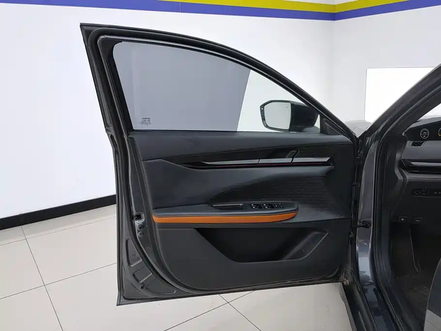 Changan UNI-V — миниатюра 7