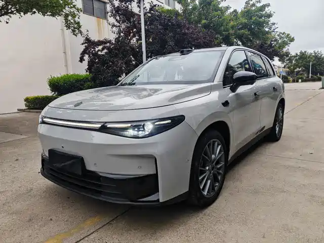 2025 Leapmotor C10