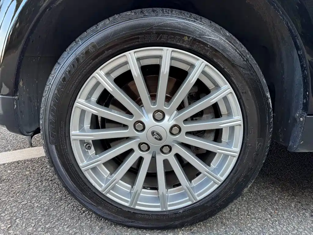 Land Rover Sport — миниатюра 15