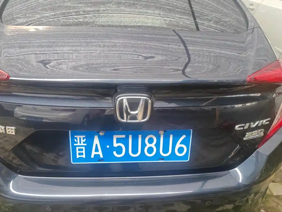 Honda Civic — миниатюра 4