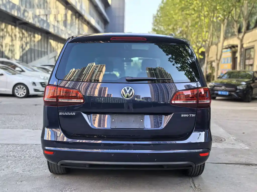 Volkswagen Xia 2016 280TSI 7 мест