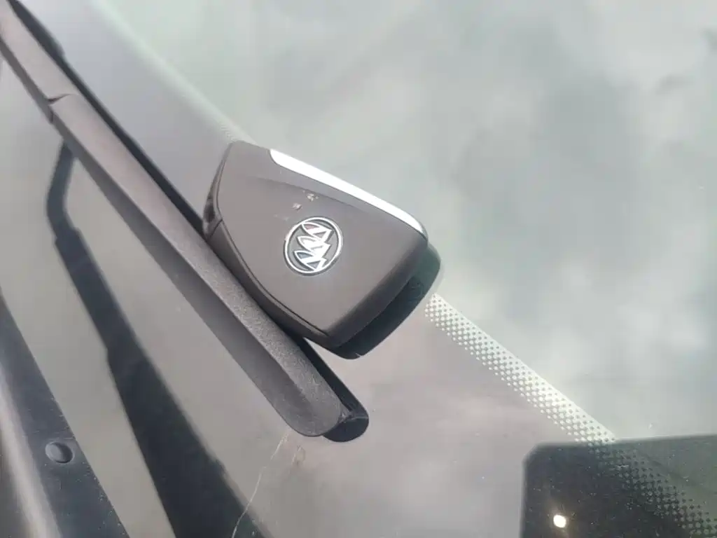 Buick Envision Plus — миниатюра 9