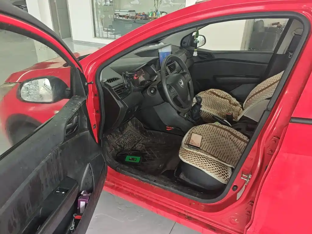 Baojun 310 — миниатюра 16