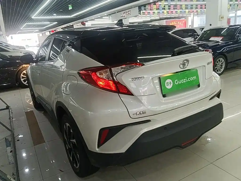Toyota IZOA — миниатюра 5