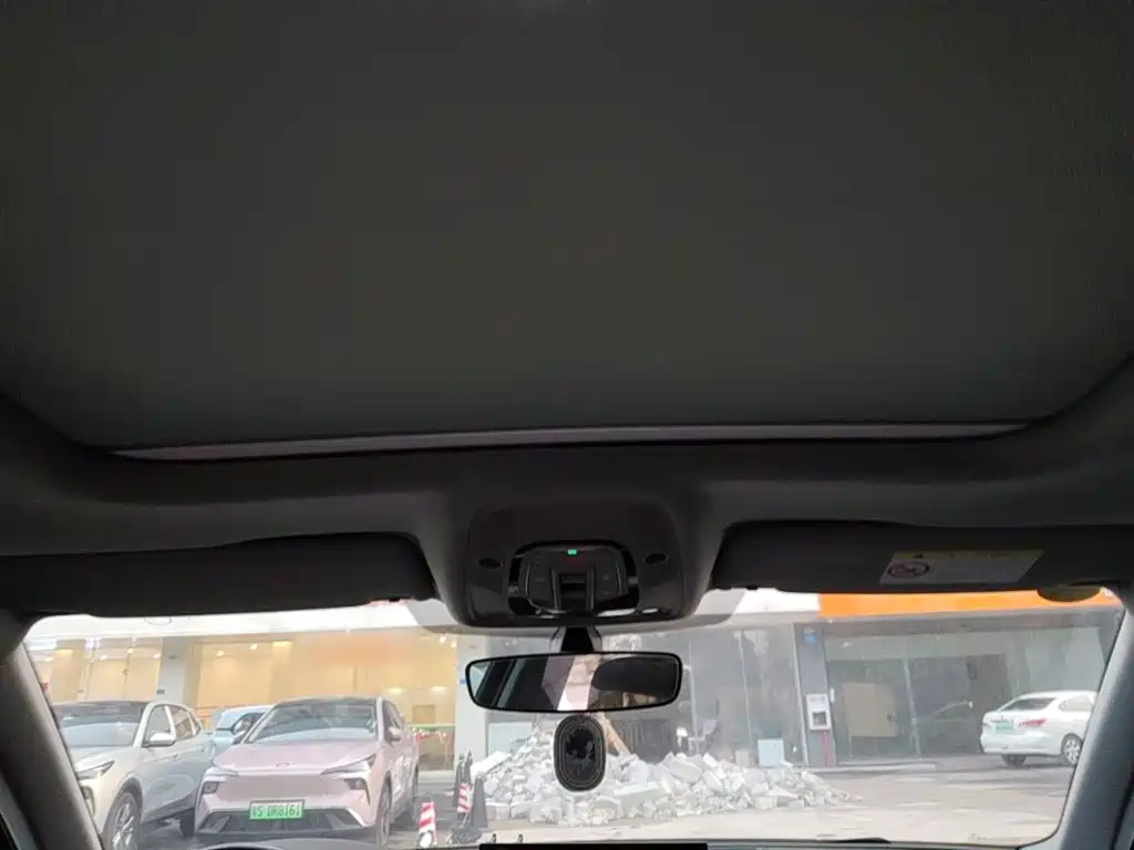 Audi A4L — миниатюра 18